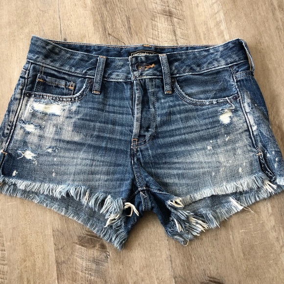Abercrombie and Finch Distressed Jean Shorts - Picture 1 of 5